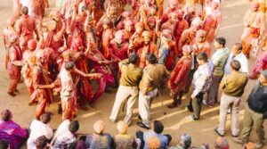 Men participate in Holi