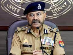 UP-DGP-PRASHANT-KUMAR