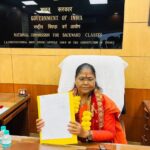 पूर्व केंद्रीय मंत्री साध्वी निरंजन ज्योति बनीं राष्ट्रीय पिछड़ा वर्ग आयोग की अध्यक्ष, संभाला पदभार