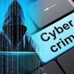 पुराने मोबाइल के बदले बर्तन लेना पड़ा भारी, अंतरराष्ट्रीय साइबर गिरोह का भंडाफोड़