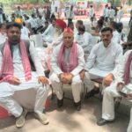 आजम खान और अब्दुल्लाह आजम को न्याय दिलाने की मांग को लेकर प्रदर्शन