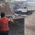 जमीन के झगड़े ने लिया खूनी रूप, घर में बोलेरो घुसाने से महिला की मौत